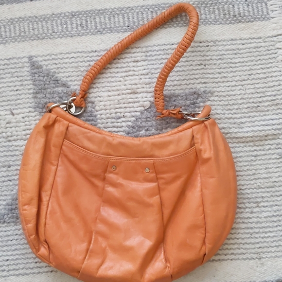 Adrienne Vittadini Orange leather purse - Picture 2 of 6
